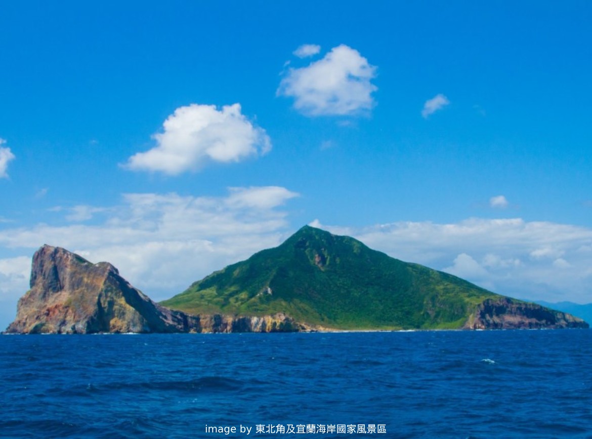 宜蘭龜山島賞鯨+登島張美阿嬤農場三日遊